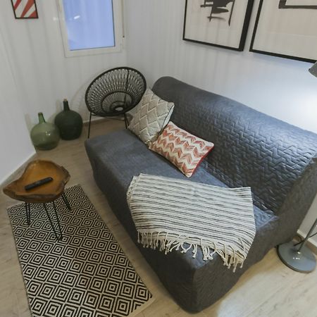 Dobo Rooms Ronda De Segovia Madrid Bagian luar foto